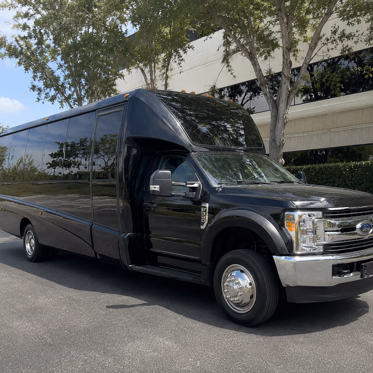 party buses from sandy to prom venues in salt lake city