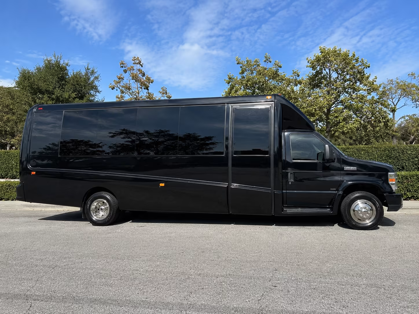 sandy wine tour brewery transportation