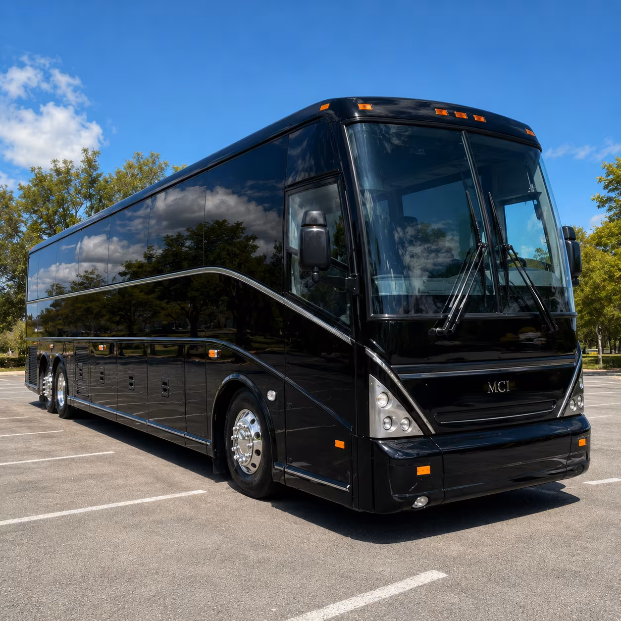 ski resort shuttles up little cottonwood and big cottonwood canyons
